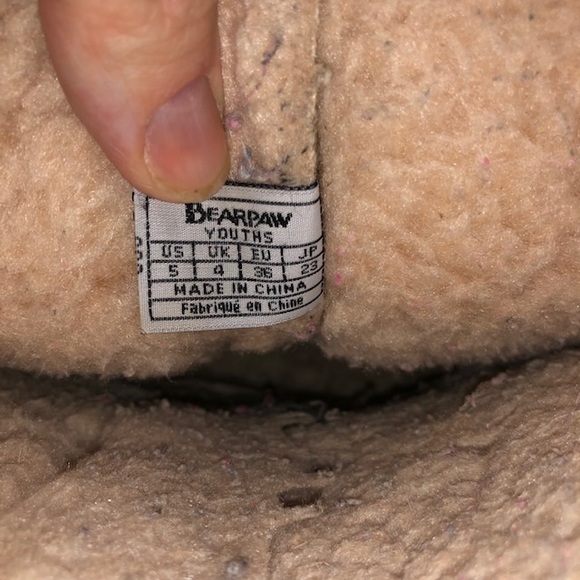 Youths Bearpaw Boots Size 5 Winter or Snow boots ski - Picture 8 of 8